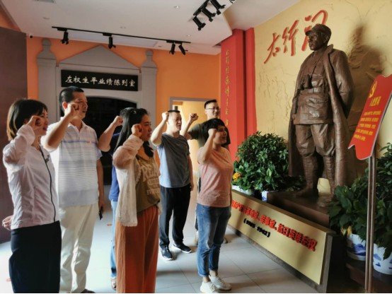 区商粮局机关支部开展红色教育基地参观学习