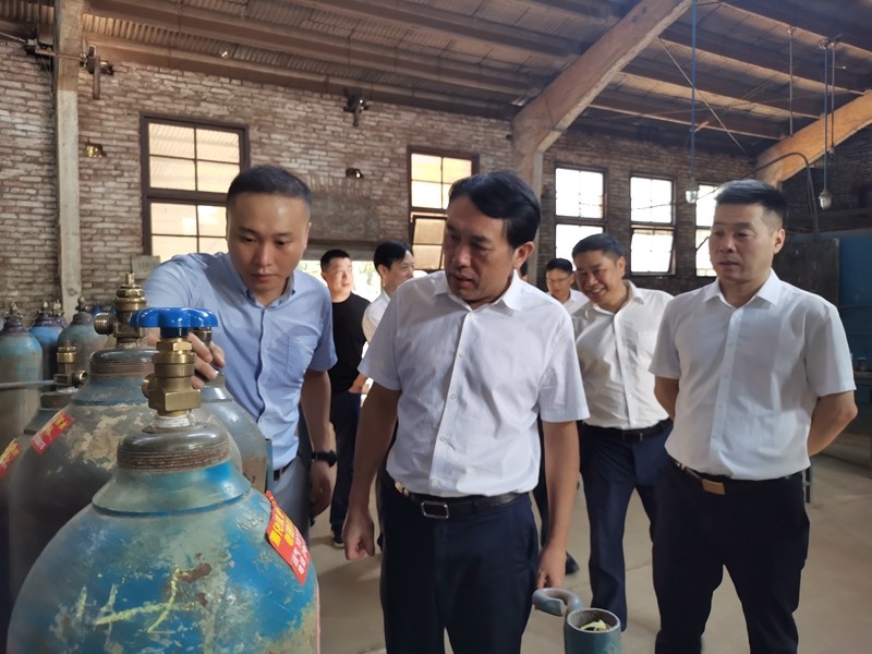 康月林督导安全生产工作 要求：严格做好事故防范　消除安全隐患