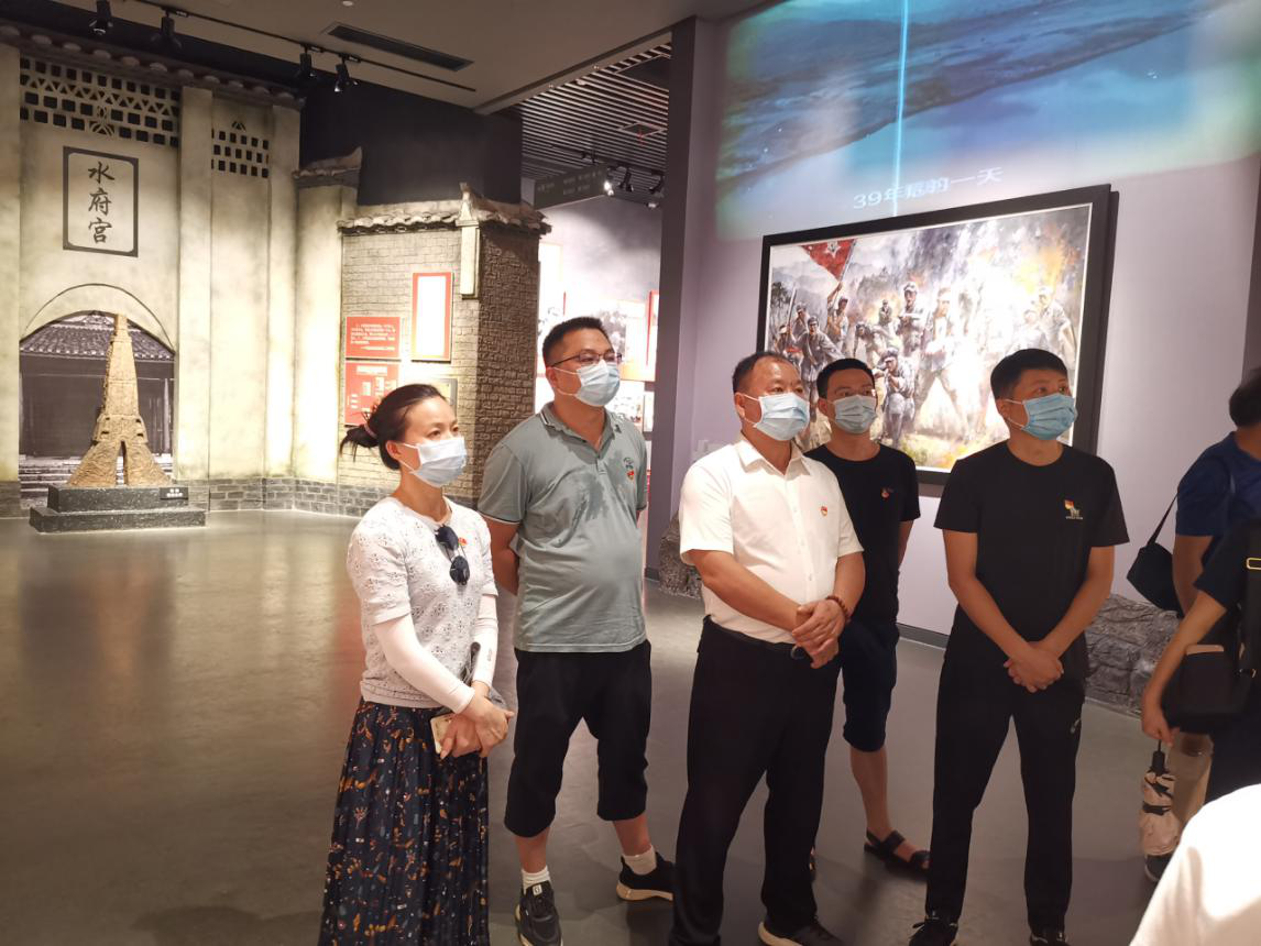 区卫健局党委开展建党99周年红色党性教育