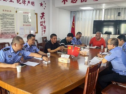 傅晓峰同志赴石峰督导交通问题顽瘴痼疾集中整治工作