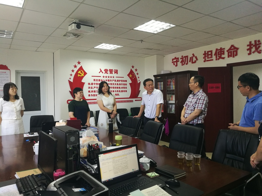 区纪委一行调研区委第十一轮巡察工作
