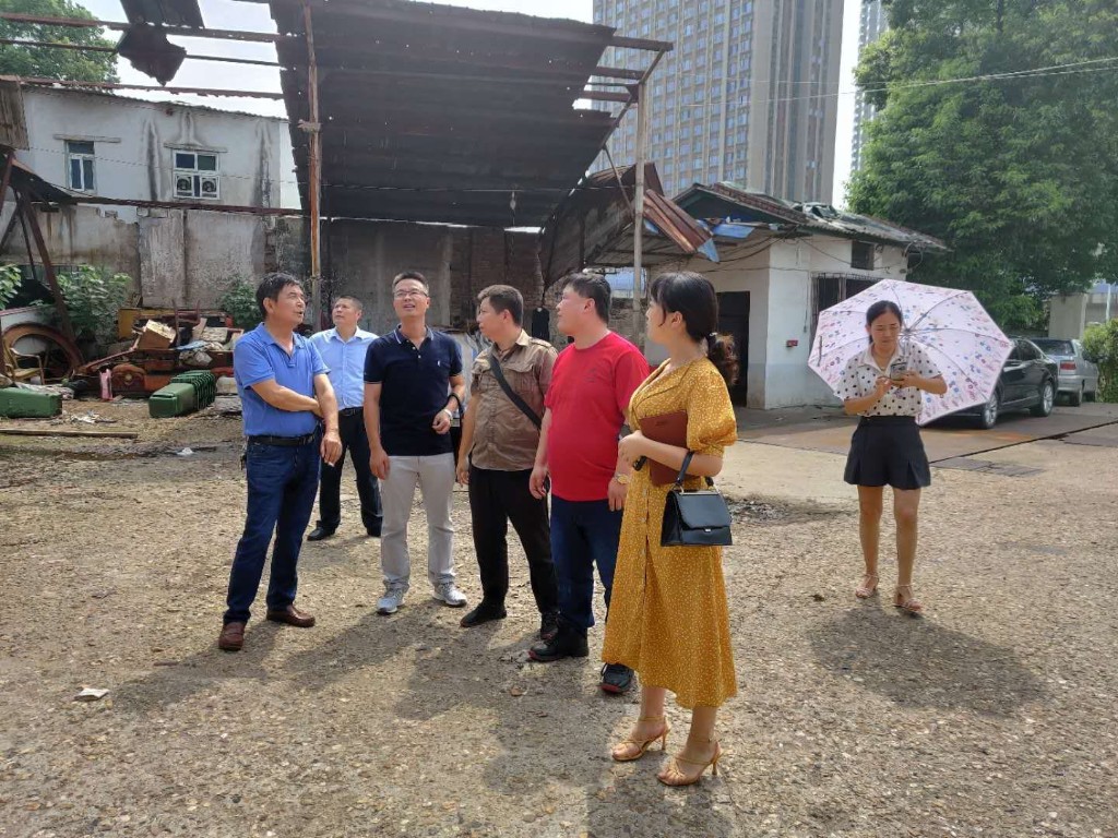 荷塘区顺利完成辖区内第二批城际铁路周边环境安全隐患整治工作