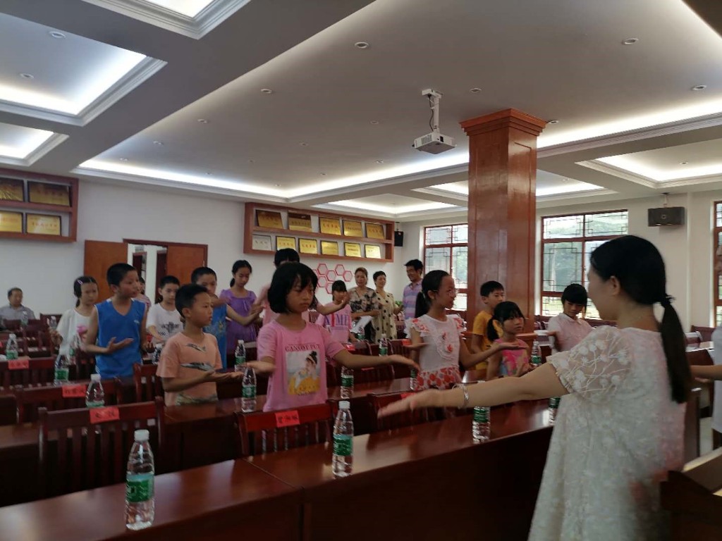情系留守，爱暖童心 “善行天下，攸民同行”关爱留守儿童、情暖开学季捐赠志愿服务活动