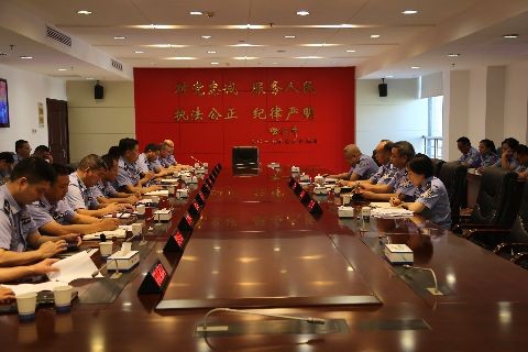市公安局全市公安机关户口整顿与二代证指纹补采推进会