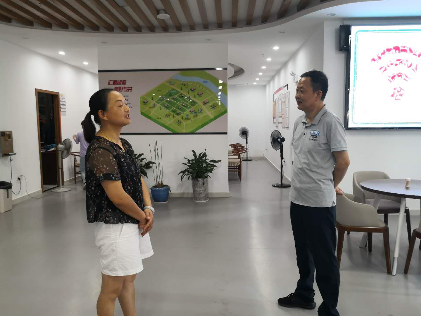 陈远瑞带队督导区创建全国社区治理和服务创新实验区工作