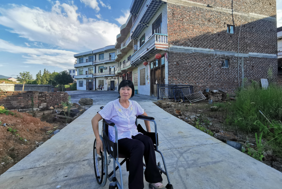 【巩固脱贫攻坚成果】最美的风景是贫困户的笑容 ——茶陵县决战决胜脱贫攻坚系列报道·面貌篇