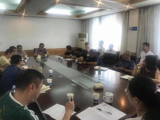 工欲善其事，必先利其器——市交通运输综合行政执法支队专题部署法律法规梳理工作（图）