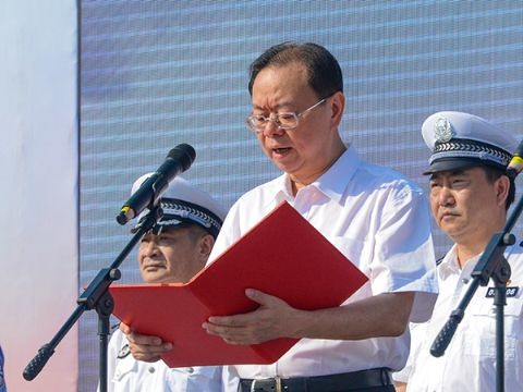 李晓葵同志出席2020株洲交通管理“金点子”颁奖仪式和 城市交通秩序整治活动誓师大会