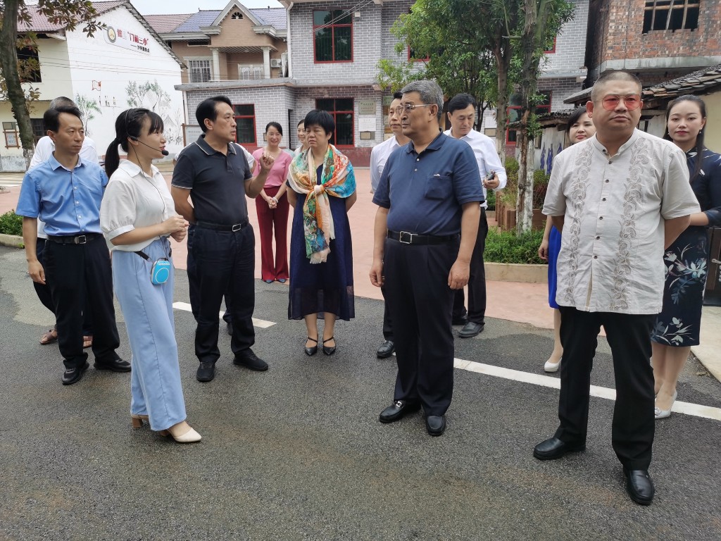 中国城乡融合发展联盟考察团来攸考察