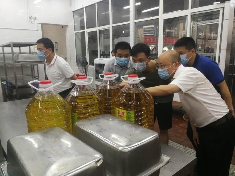 市市场监管局组织开展2020年中小学秋季开学教育收费、食品安全督查