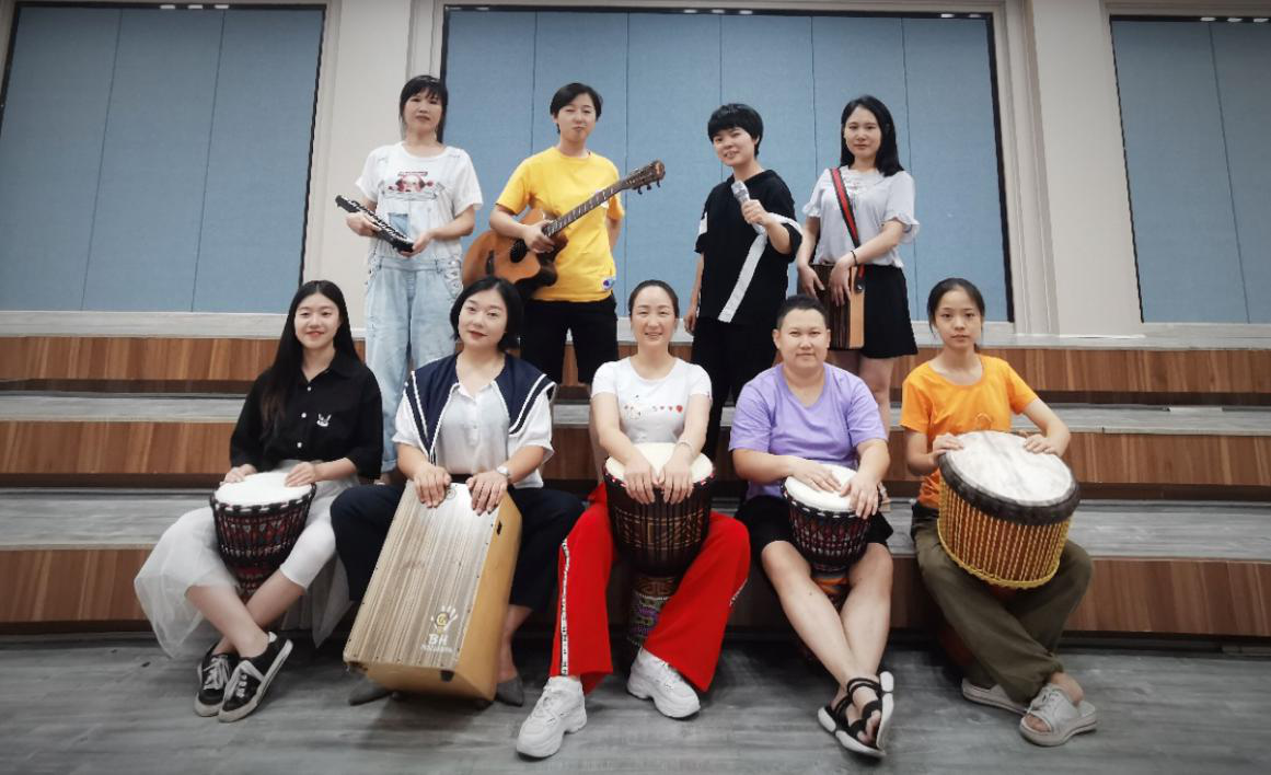 共青团筑梦计划-- “盛夏光年”大型慈善音乐节,帮助贫困大学生圆梦!