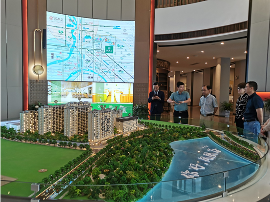 市发展改革委调研城区普惠养老项目建设