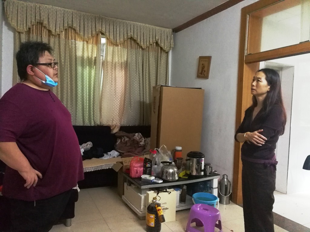 市发展改革委开展“温暖企业行动”“双联帮扶”中秋慰问活动