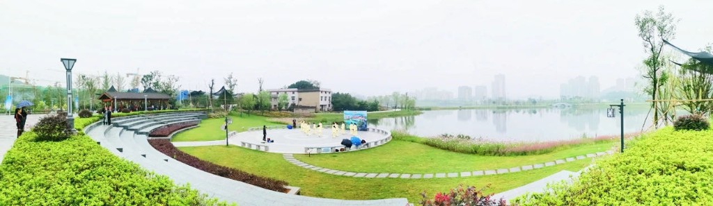 荷塘区明照湖公园建成投用