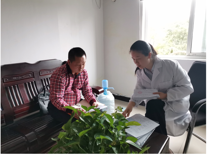 荷塘区深入推进“一对一”管理诊断服务活动