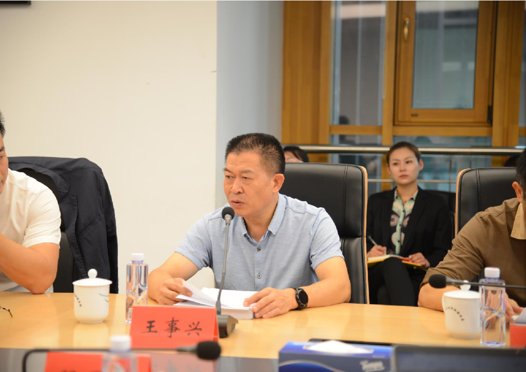 程国顺宁艳芳一行莅临我市考察调研工程建设项目审批制度改革工作