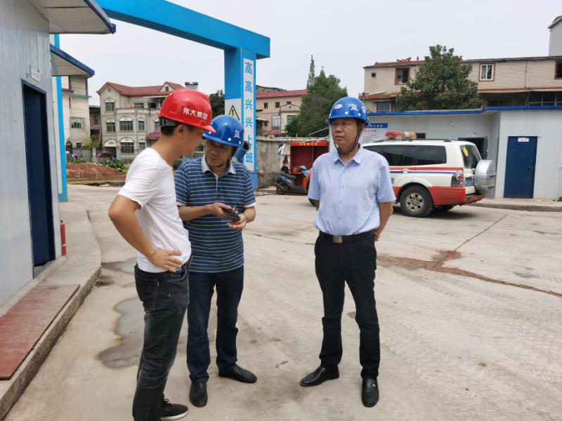 区住建局开展节前在建工地安全生产和扬尘防治大检查