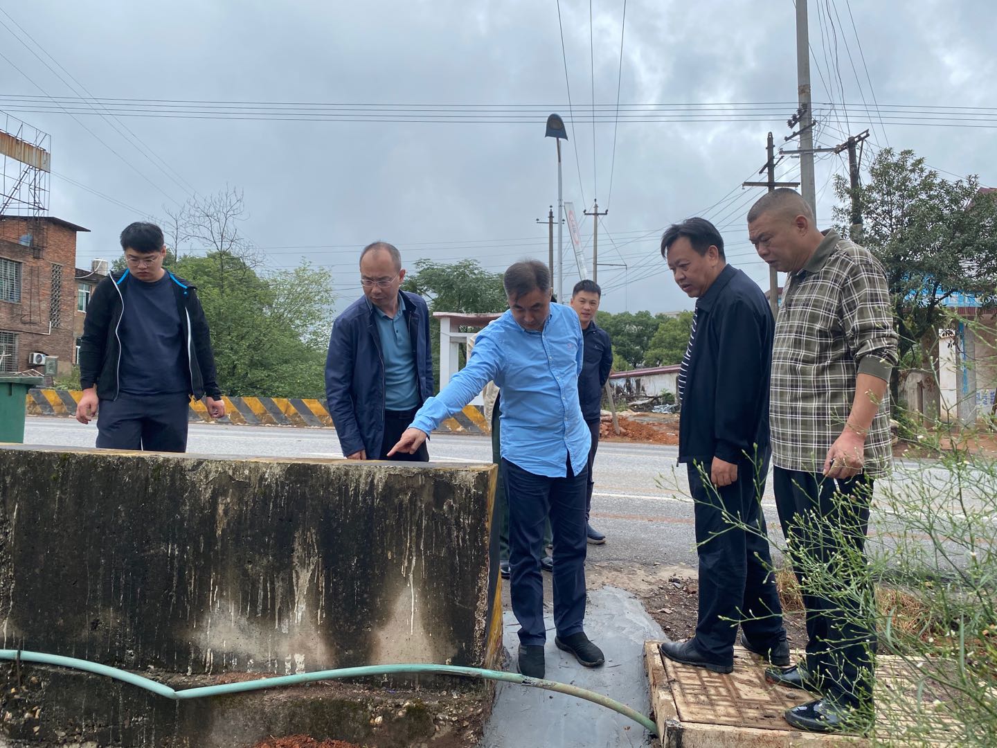 省环境督查组副组长郑粟下沉攸县督查