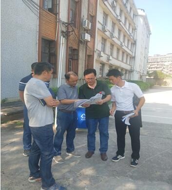 市发展改革委调研城区高中校园建设