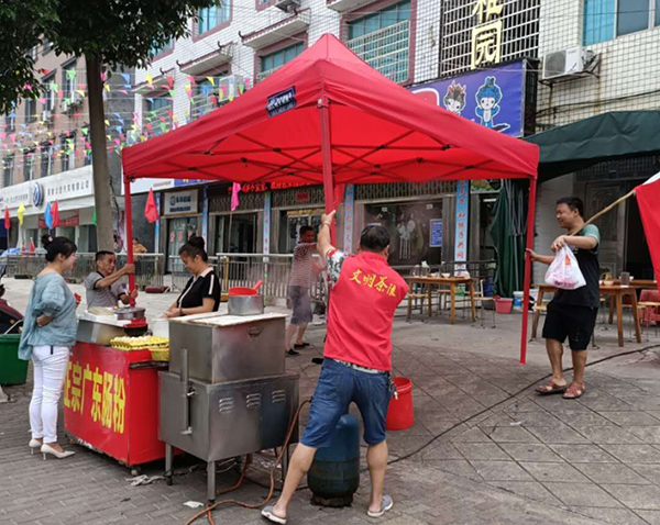 【城市靓起来】思聪街道红桥村开展市容市貌提质专项整治百日攻坚行动