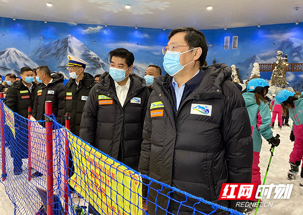 杜家毫​：​用各级干部的辛苦指数换取群众的幸福指数安全指数