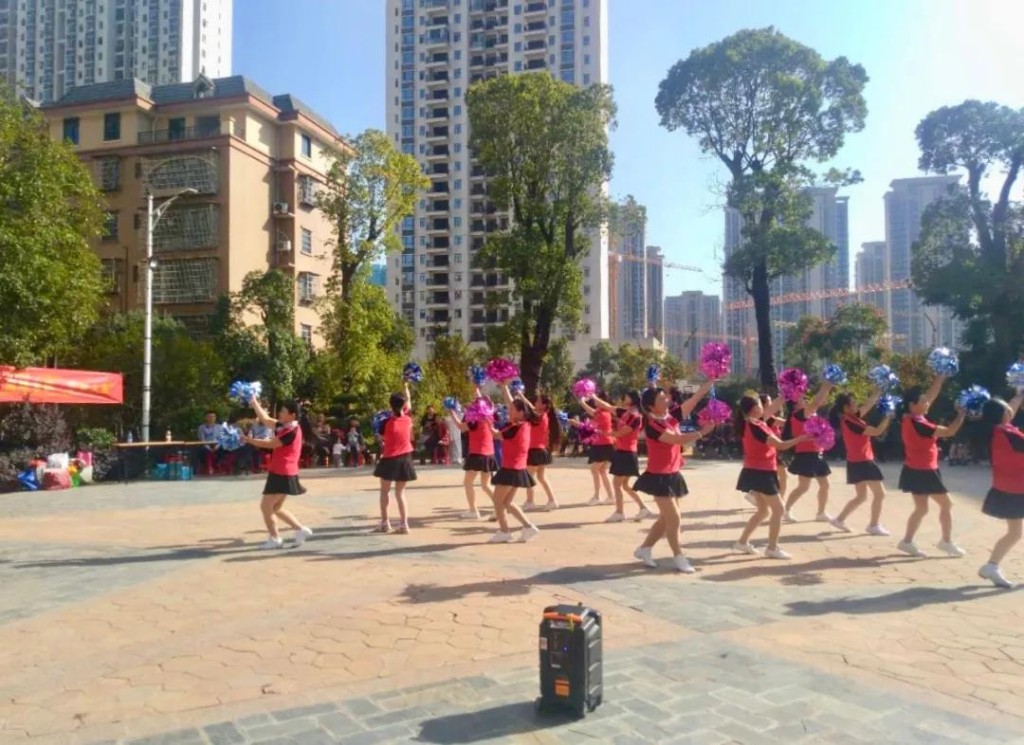 金秋十月，我们一起敬老爱老——天元区开展敬老月系列活动