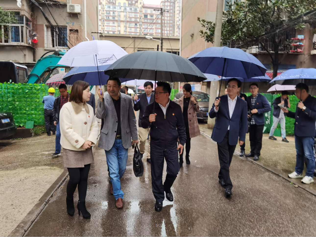 谭可敏到荷塘区调研软弱涣散党组织整顿工作