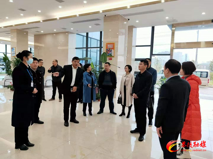 肖立志带队赴石峰、醴陵考察学习园区提质发展工作