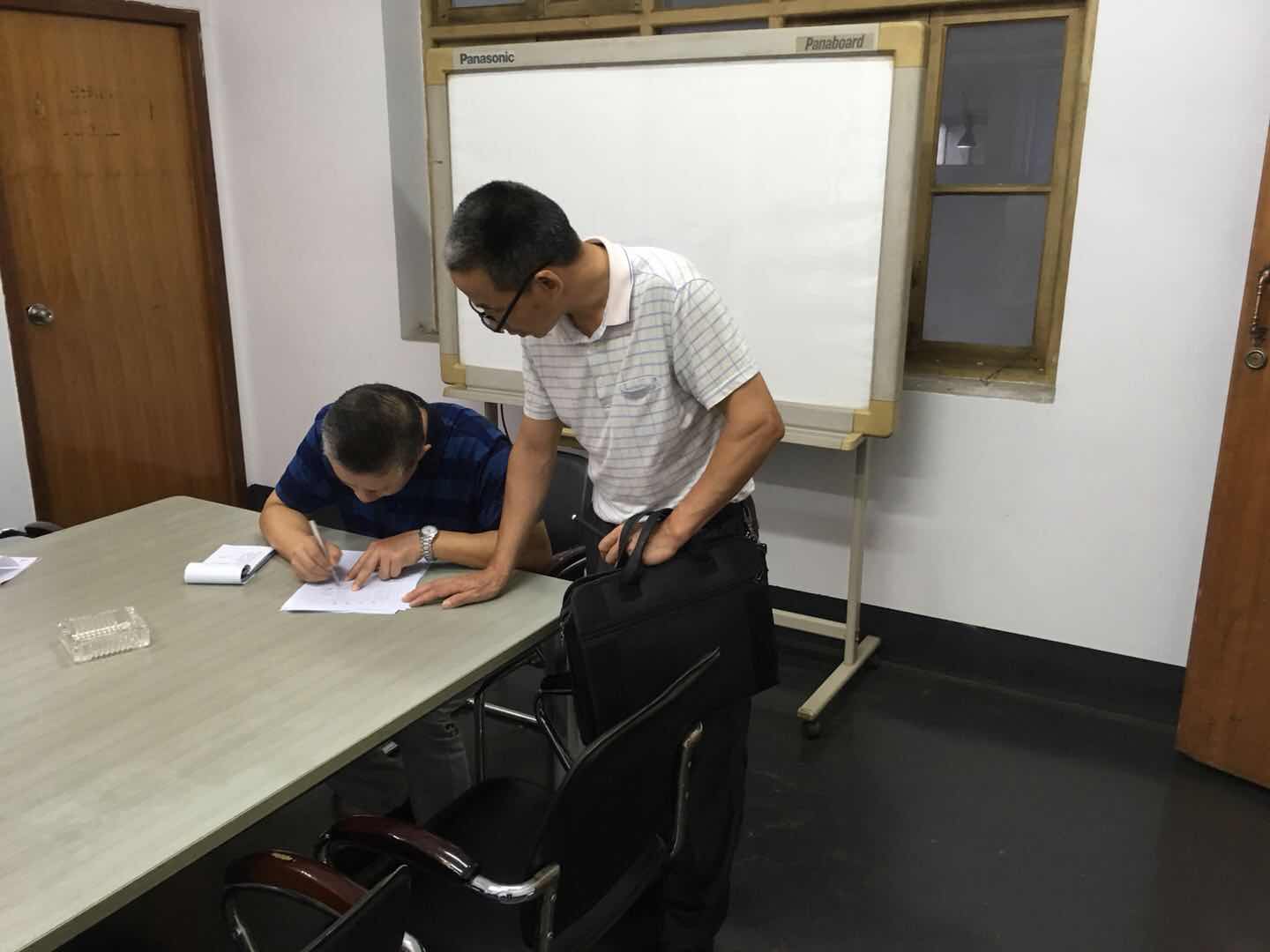 株洲市生态环境局监察支队芦淞大队刘鼎新用实际行动展现环保铁军风采