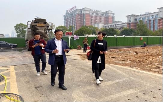 区审计局领导干部深入项目现场，推进项目建设