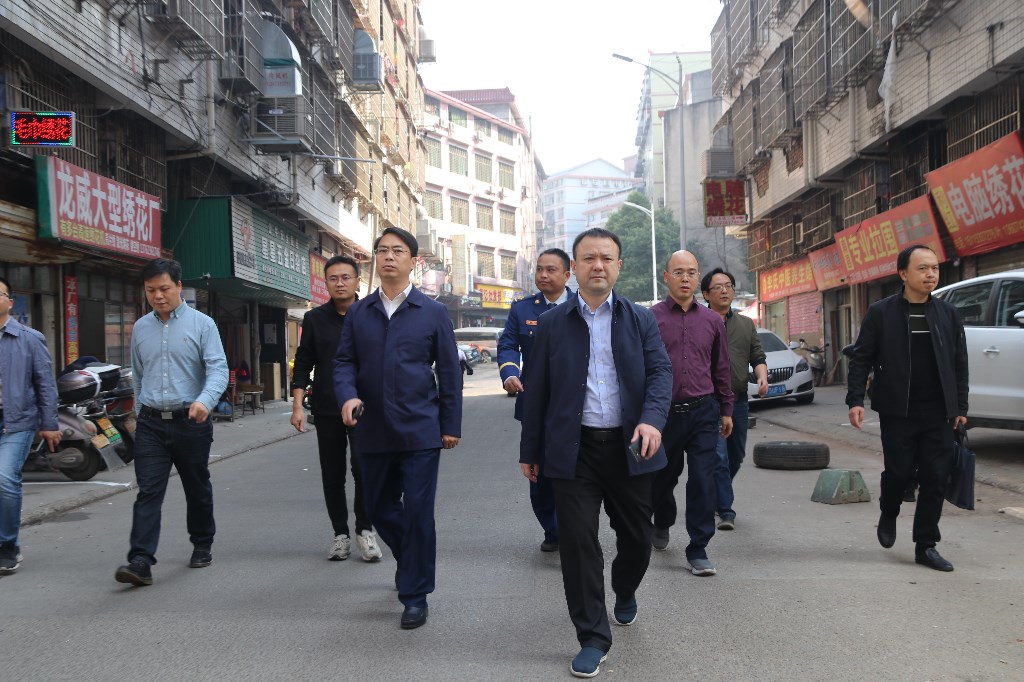 邬凌云带队督查调研重点地区消防整改工作