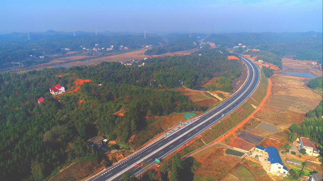 株洲：高速通景秀美经济跑出加速度（图）