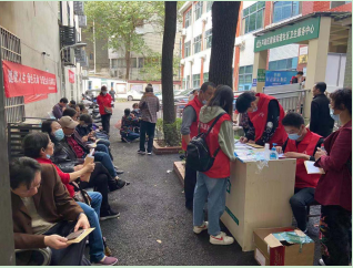 芦淞区开展违规持证清理暨第三代（智能卡）残疾人证换发集中评残活动