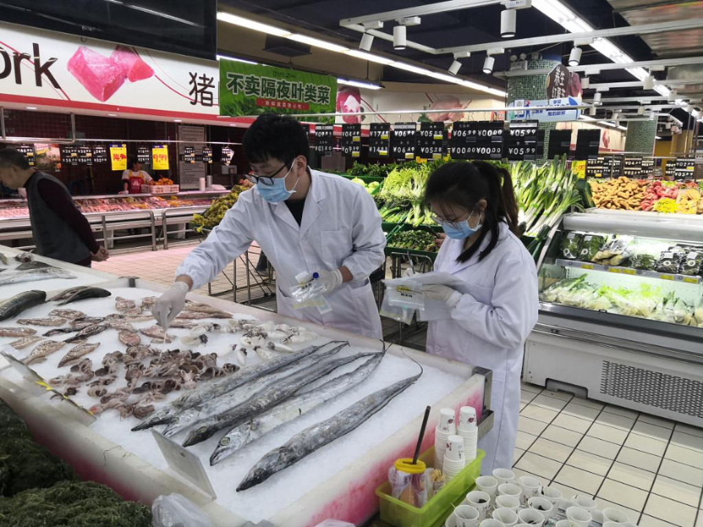 荷塘区市场监管局开展对冷藏冷冻食品核酸抽样检测