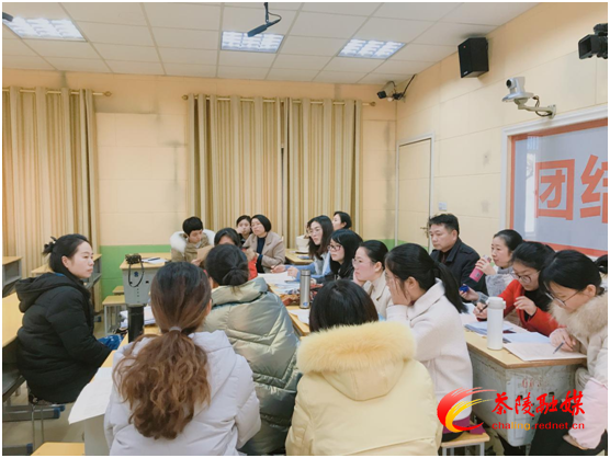 茶陵二中:同课异构求优化 专家讲座促提升