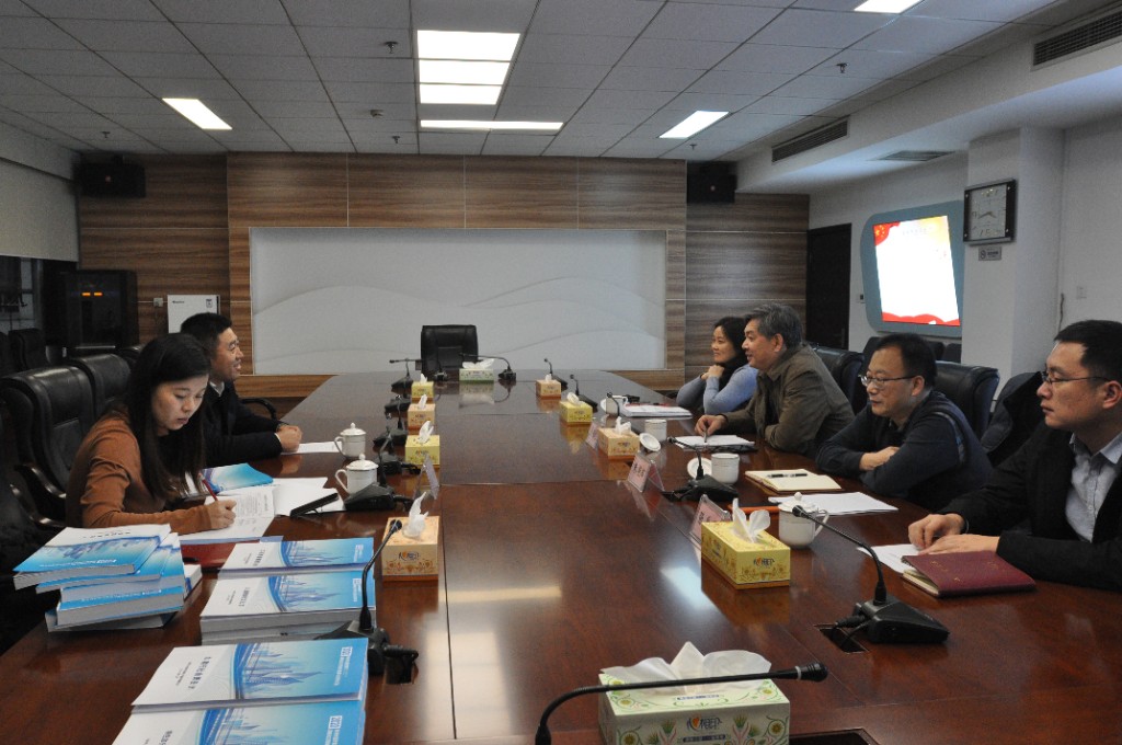 市社科联党组书记、主席欧阳元初一行到市国资委指导省文明单位建设工作