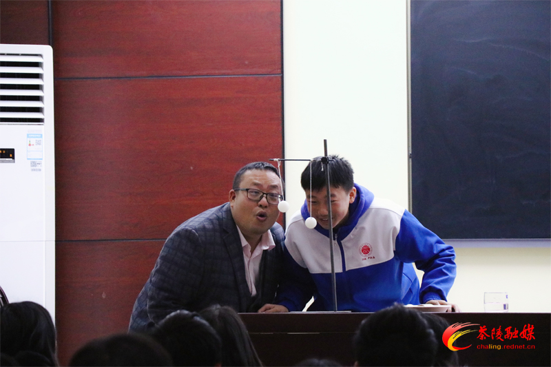 茶陵二中举行教师素养大赛