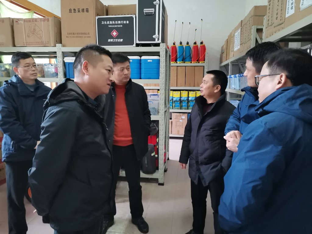 县领导王天来调研卫生健康工作