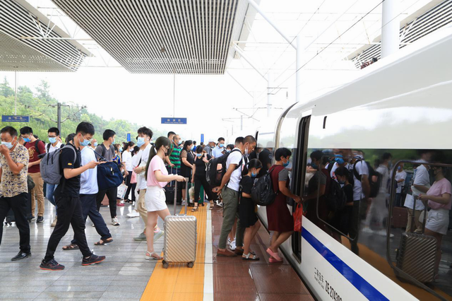 铁地联动 代表呼声有回应 建议办理出实效