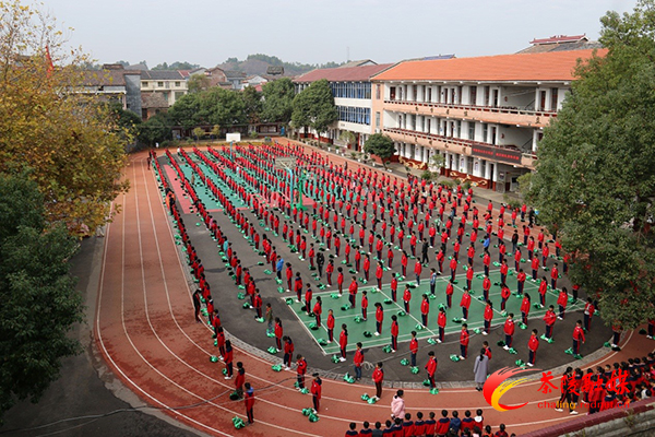 舲舫中心小学被确定为教育部首批温馨校园建设典型案例学校