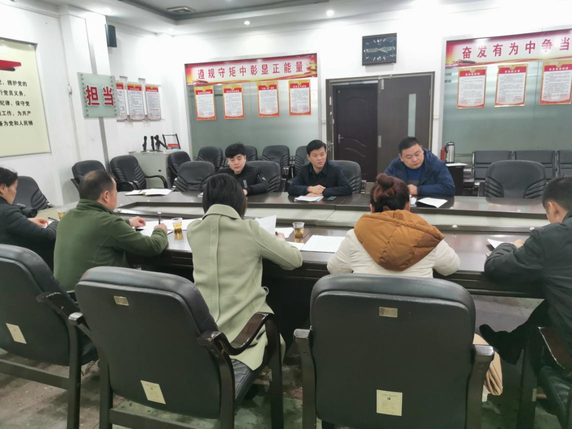 株洲市荷塘区政协委员到株洲生态环境局荷塘分局开展调研