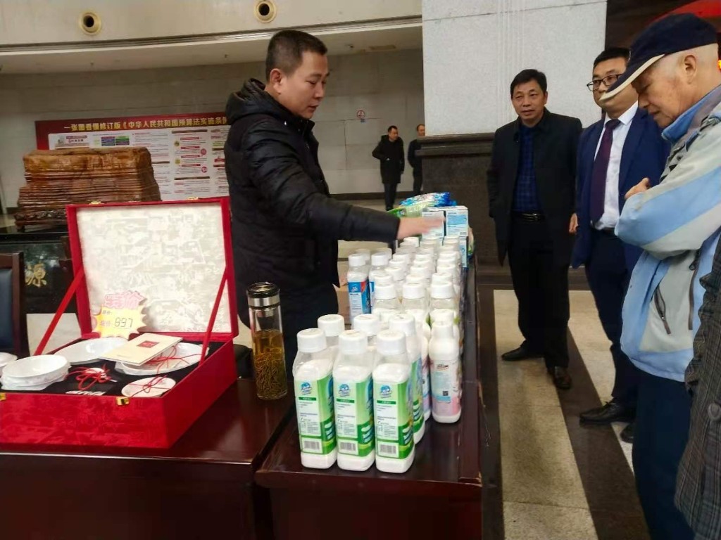 “中国动力谷十大消费品牌”进机关受热捧 干部职工争相购买