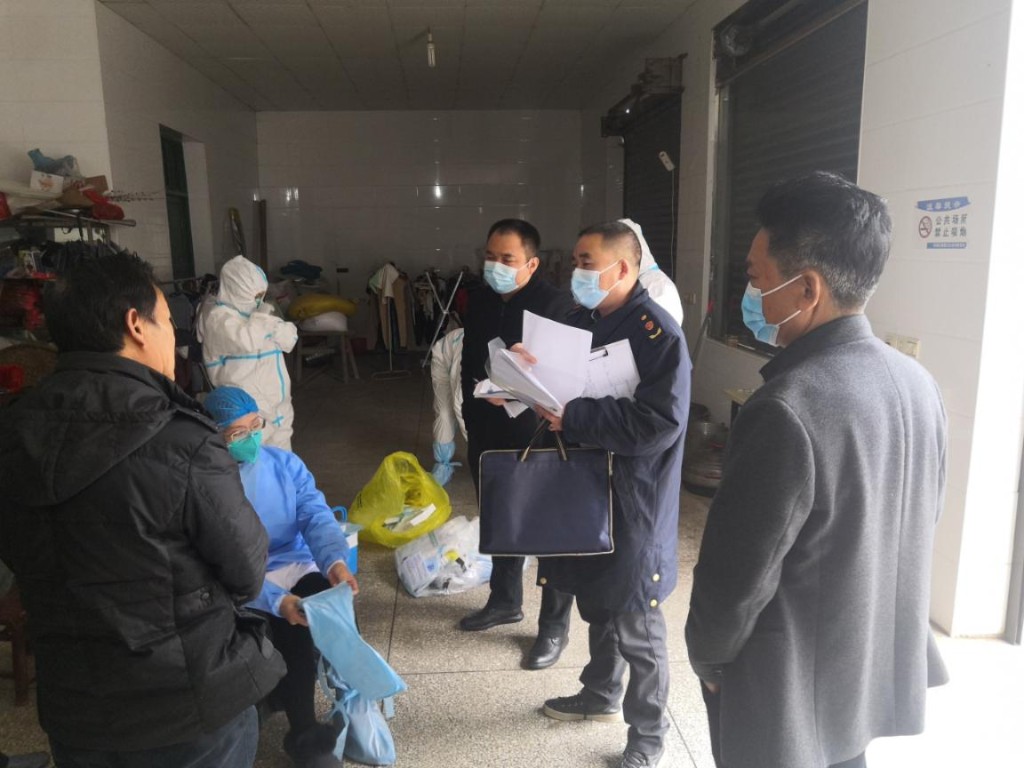 区市场监管局联合区疾控进一步开展冷链食品摸排行动