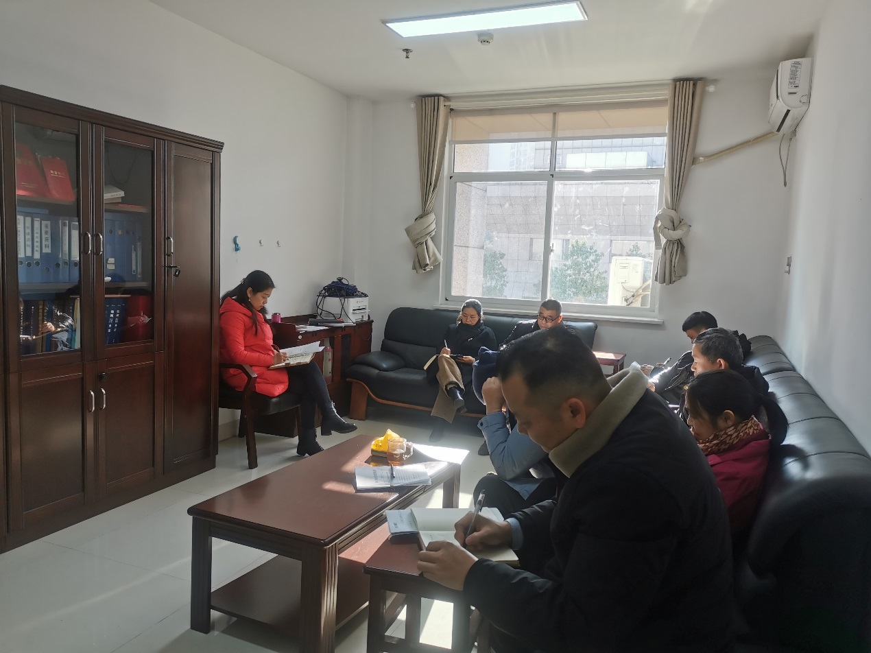 区机关事务服务中心召开党组（扩大）会