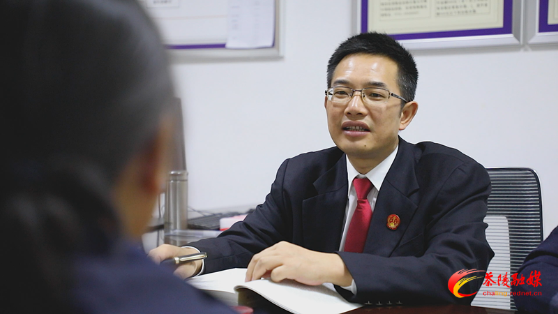 【一线政法干警风采录】朱邦华：秉公执法威自显 善听民言官更廉