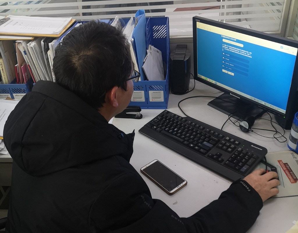 我市举行全国人力资源服务大赛株洲市级选拔赛网上答题环节