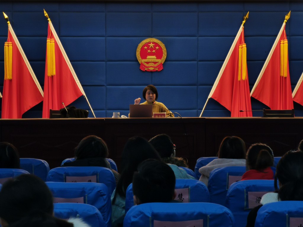 荷塘区委网信办组织召开全区网评员培训会