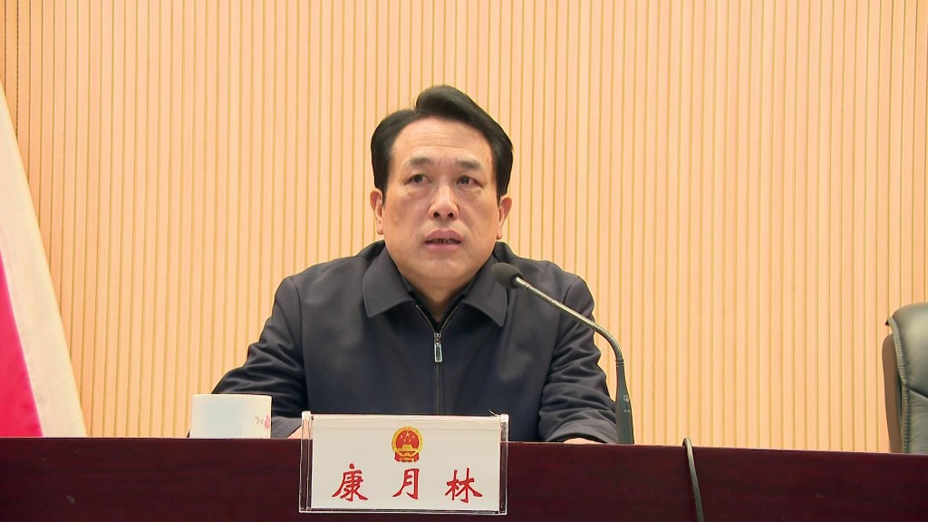 攸县第十七届人大常委会召开第三十五次会议　决定李鹏程同志为攸县人民政府代理县长