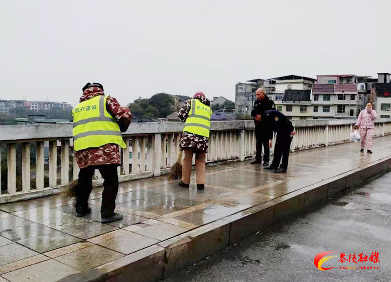 茶陵县城管局提前谋划积极应对雨雪天气