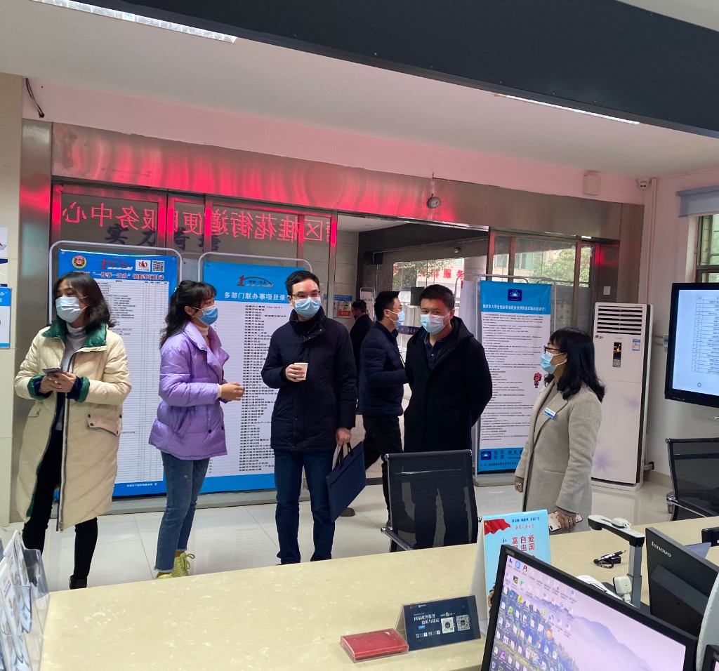 市行政审批局到桂花街道开展“一门式”全覆盖考核调研工作